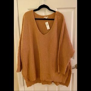 American Eagle XXL NWT Carmel V-neck Sweater